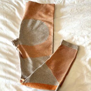 SOLD!!! Compression Fit Athletic Leggings